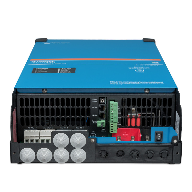 Blue Smart IP67 Charger 12/25 (1)